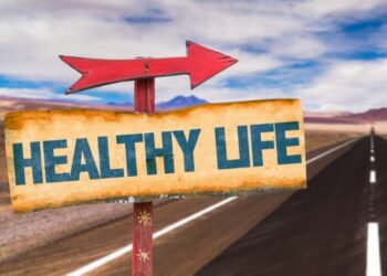 TIPS FOR MAINTAINING A HEALTHY LIFESTYLE